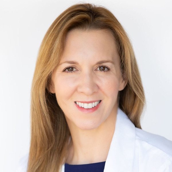 Portrait of Dr. Lori Bluvas